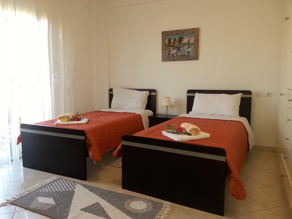 Villa Violeta Ксамил Екстериор снимка