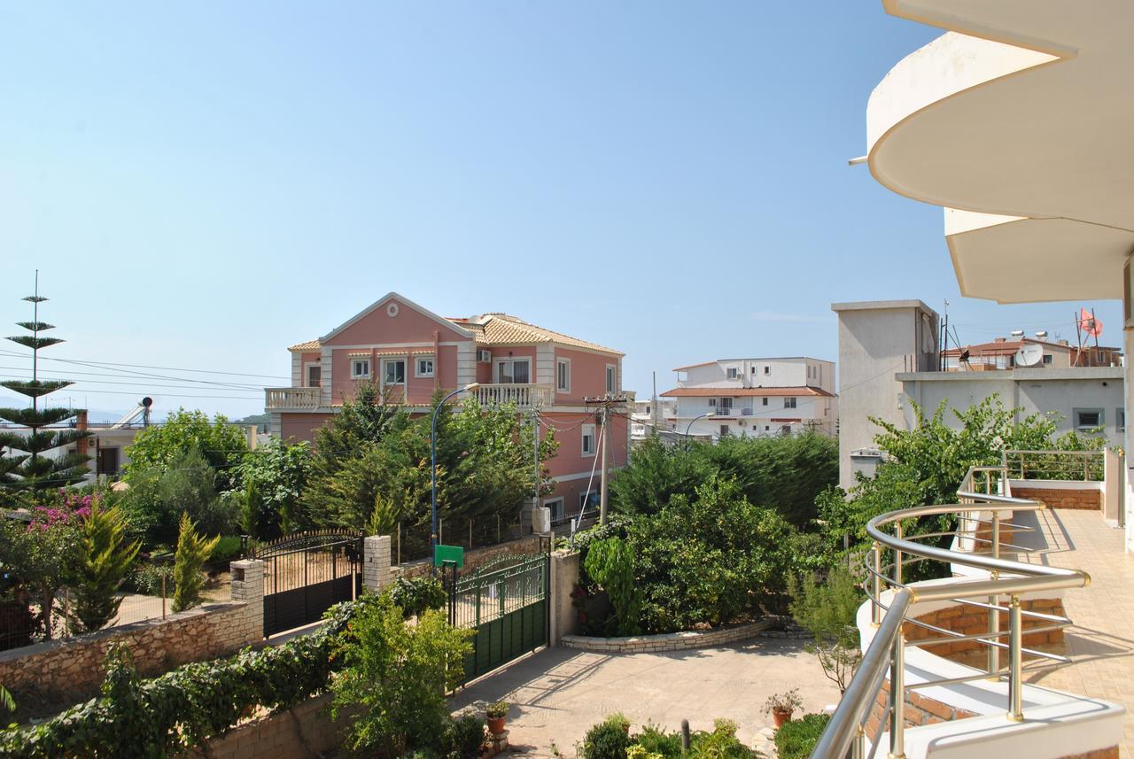 Villa Violeta Ксамил Екстериор снимка