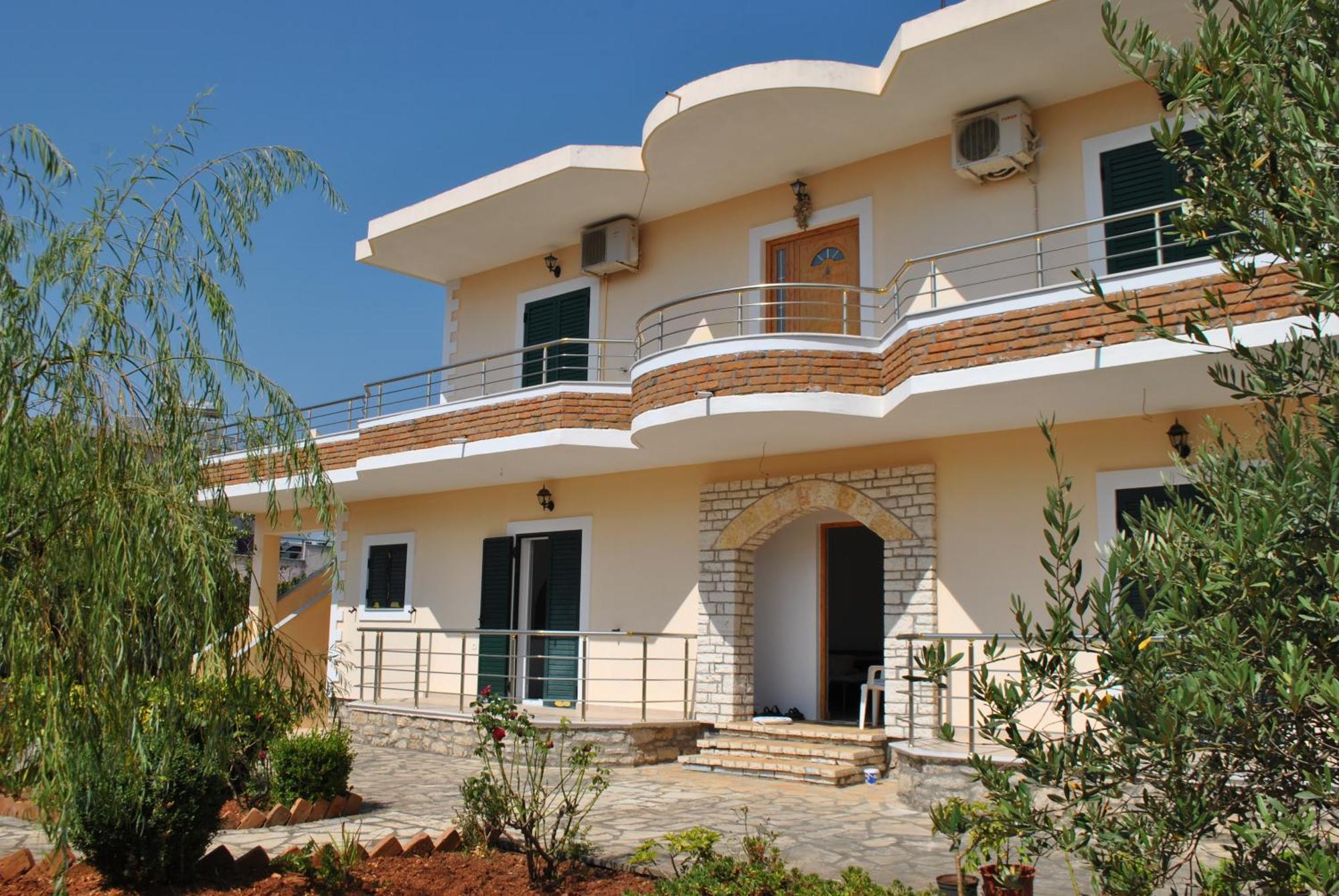 Villa Violeta Ксамил Екстериор снимка