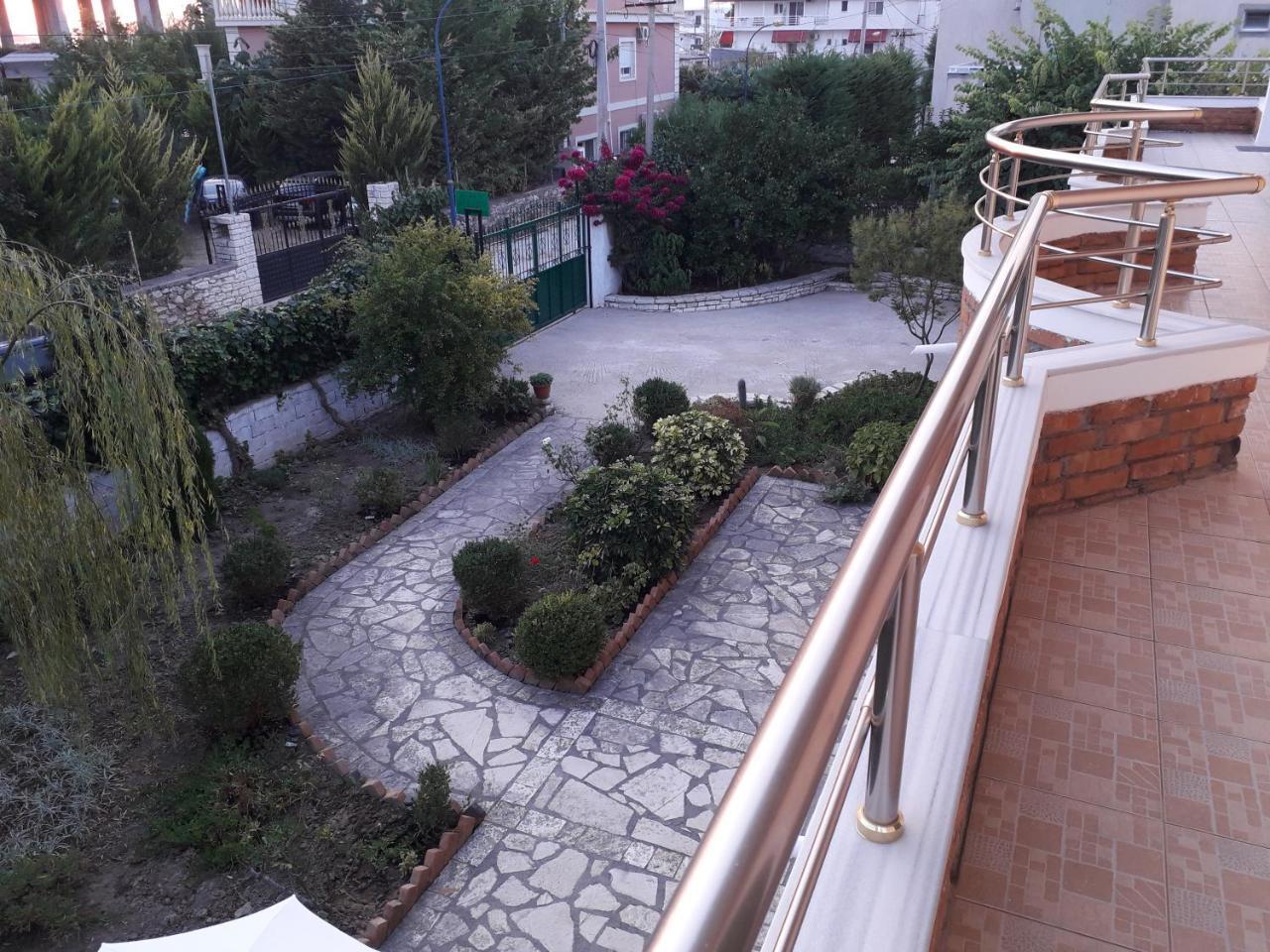 Villa Violeta Ксамил Екстериор снимка